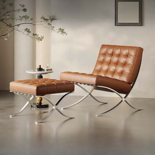 Chaise Barcelona en cuir brun dessinée par Mies van der Rohe et Lilly Reich
