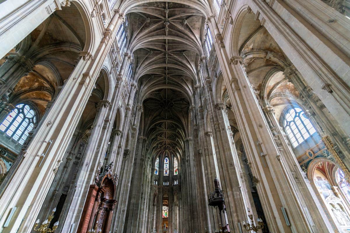 Architecture extérieure de l’église Saint-Eustache