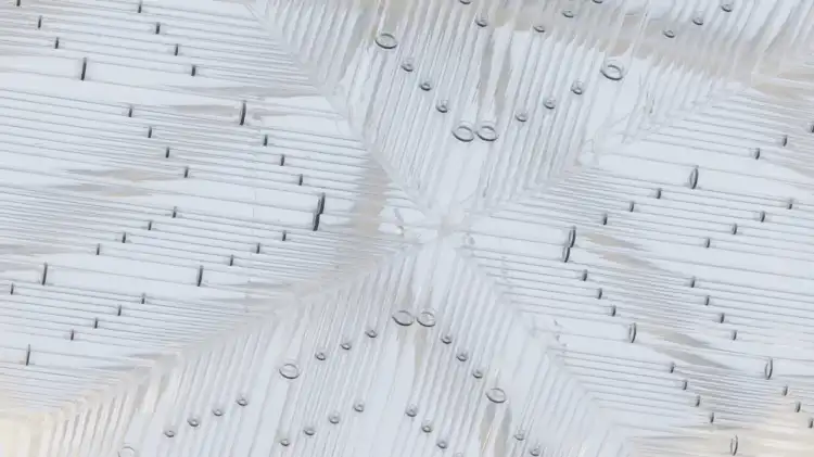 Ouvertures en tubes de Pyrex