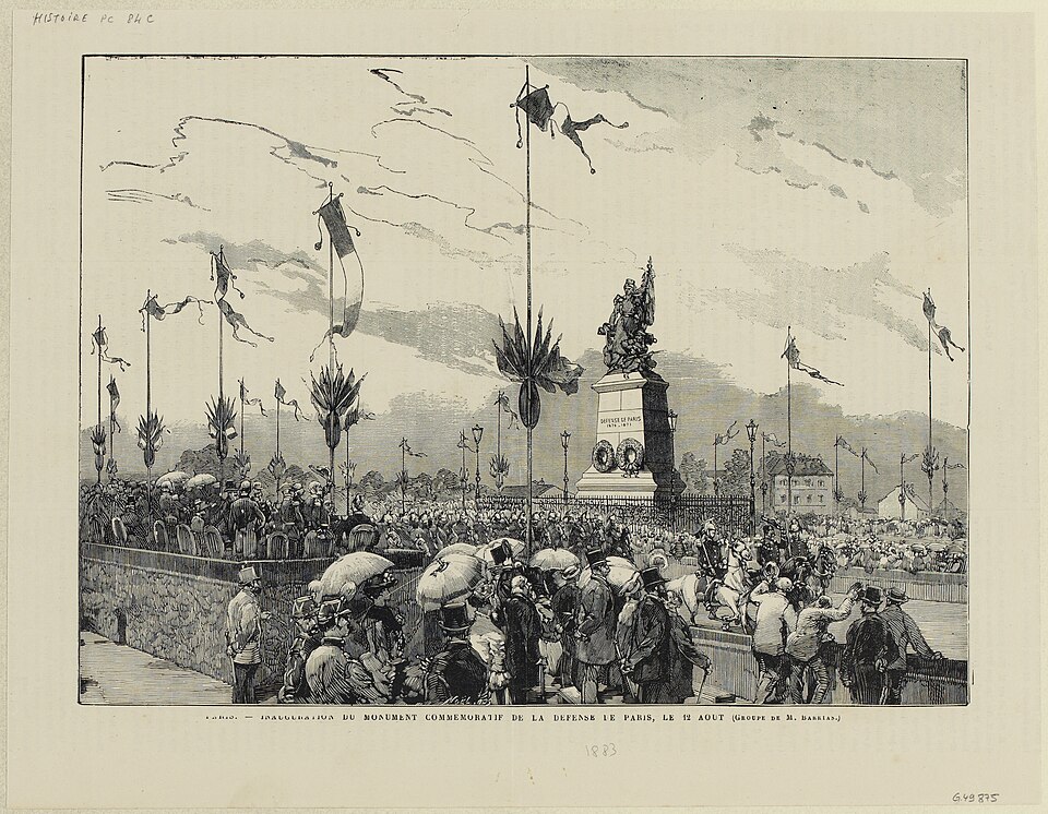 Foule réunie lors de l’inauguration de La Défense de Paris en 1883