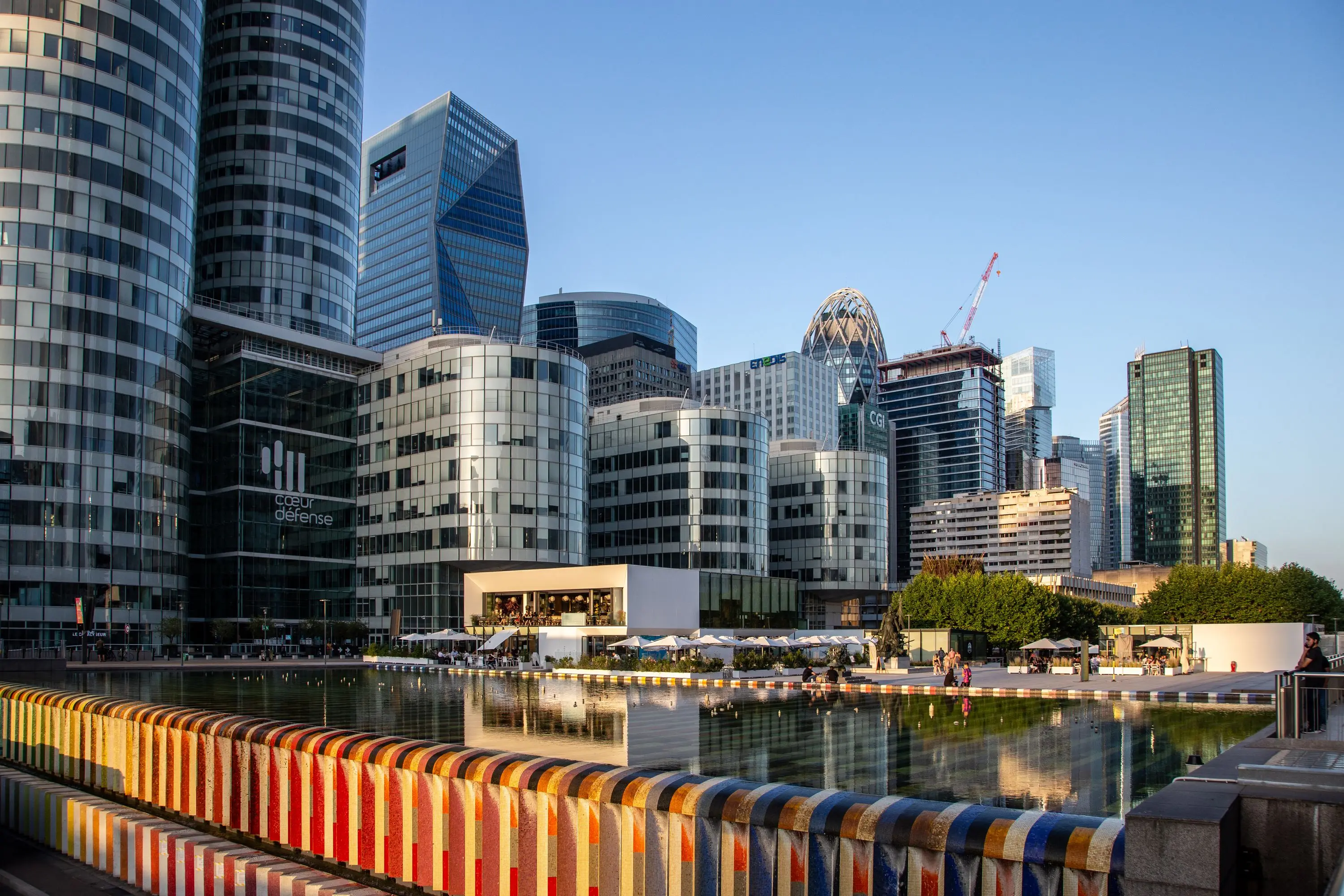 Tours et urbanisme sur dalle à La Défense