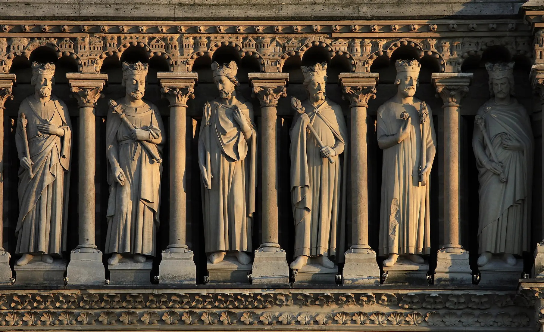 Île de la Cité à Paris pendant une visite guidée extérieure