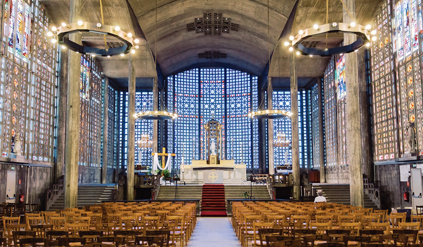 Église Notre-Dame de la Consolation au Raincy, chef-d’œuvre en béton armé d’Auguste Perret