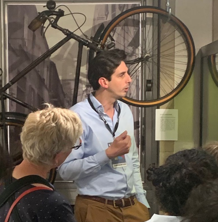 Raphaël, guide-conférencier à Paris et en Île-de-France